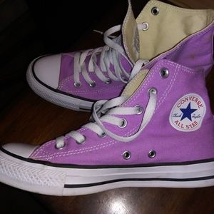 Womens purple converse sneakers 7.5